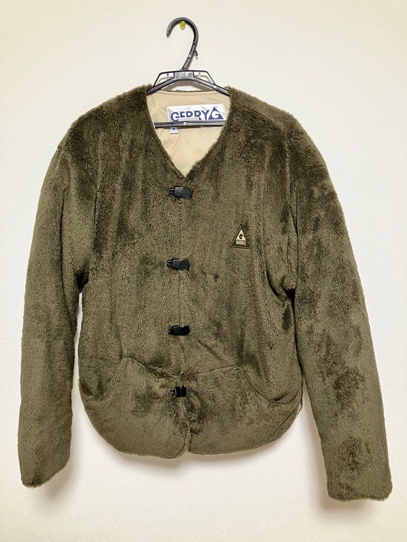 GERRY B：MING by BEAMS別注　ノーカラーダウンジャケット