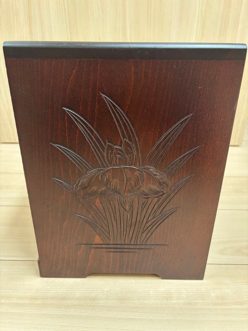 日光彫　小引き出し　牡丹　菖蒲　あやめ　工芸