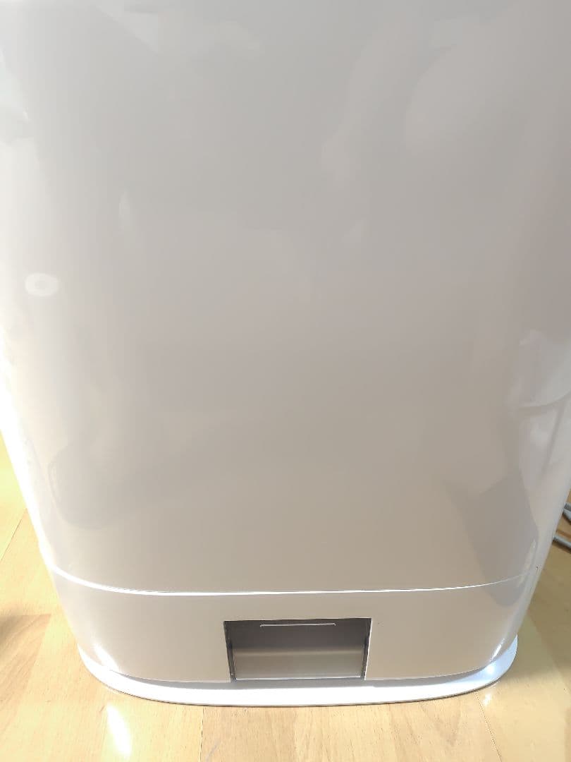 【美品】パナソニック 衣類乾燥除湿機 F-YZR60