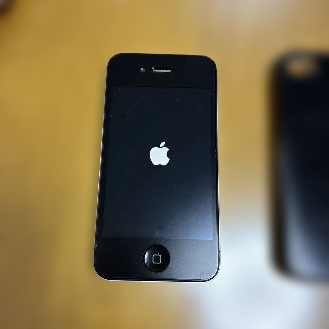 Apple iPhone 4 sブラック 本体　充電コード付き3点