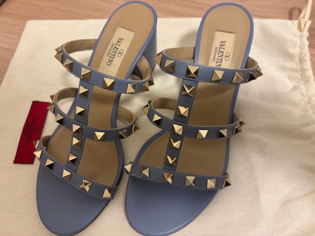 VALENTINO (ヴァレンティノ)サンダル 20日間限定出品