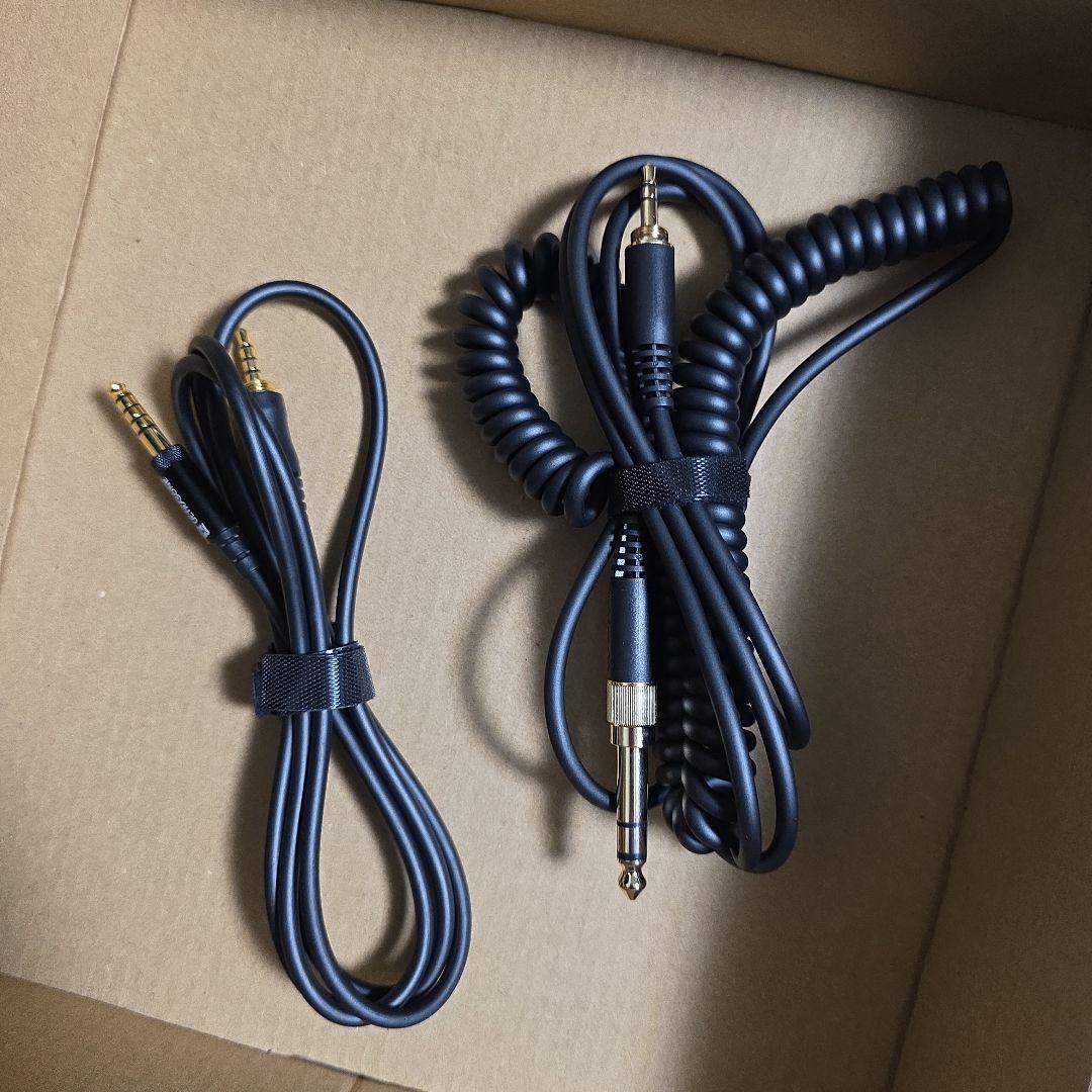 ヘッドホン ULTRASONE Signature Pure Black