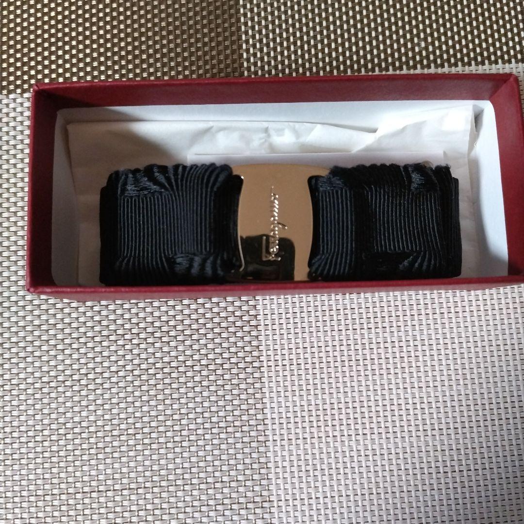 Salvatore Ferragamo ブラックリボンヘアアクセサリー
