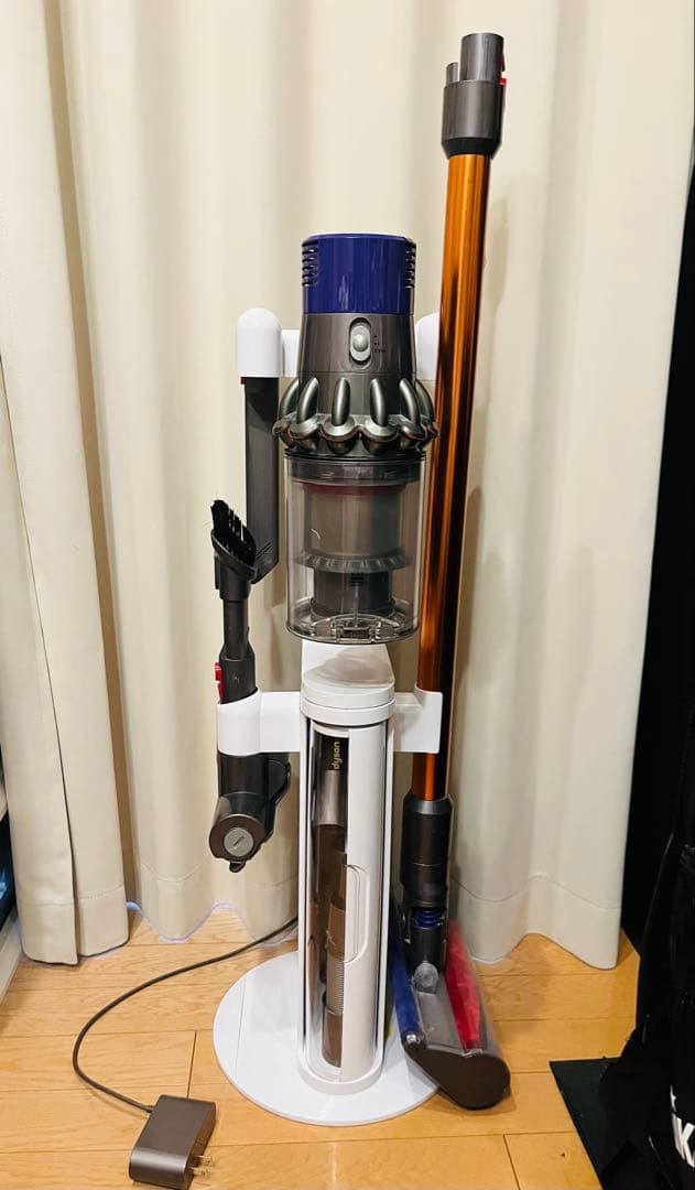 湯Dyson v10 sv12 本体　 フロアドック お掃除ツール　セット
