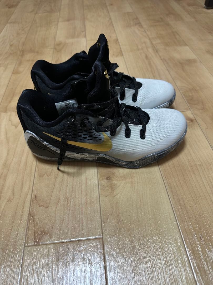 コービー9 Kobe 9 Low Protro EM Mambacita