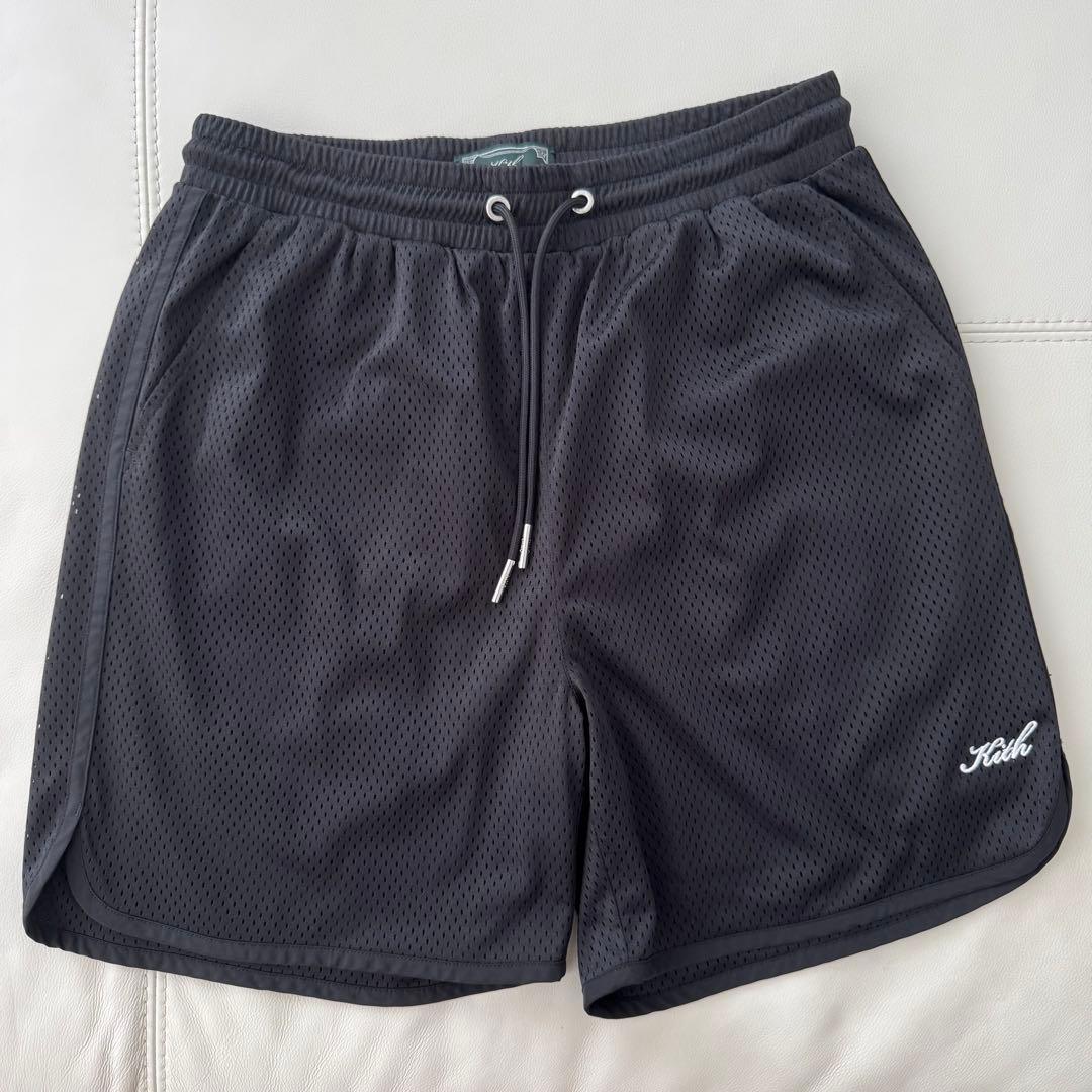 ●着用6〜8回ほど● Kith ブラック メッシュショートパンツ　サイズS