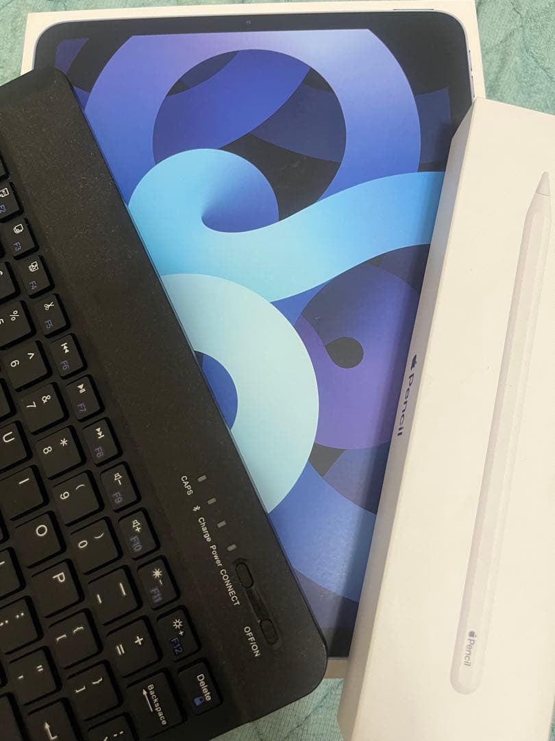 じ*ろ様 美品iPadAir4 Apple Pencil2 キーボード