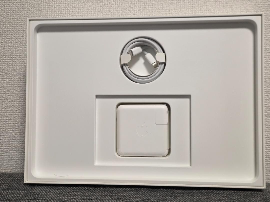 Apple MacBook Pro スペースグレー A1708 MPXT2J/A