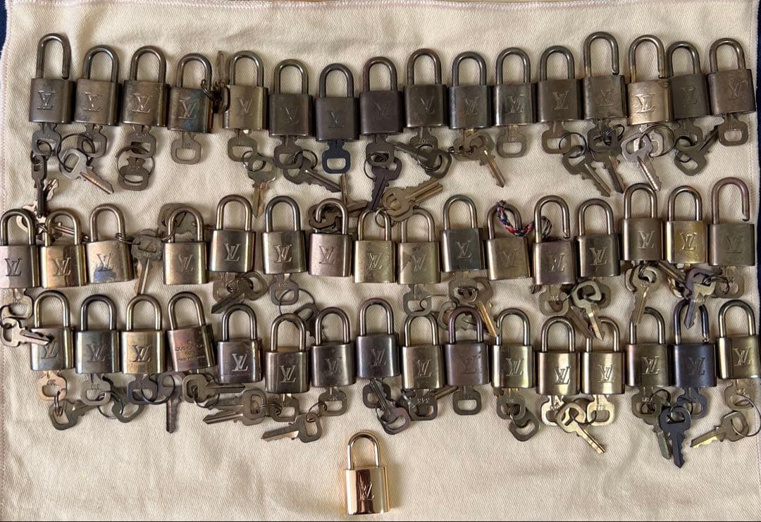 ルイヴィトン　鍵　カデナ　南京錠　49個セット