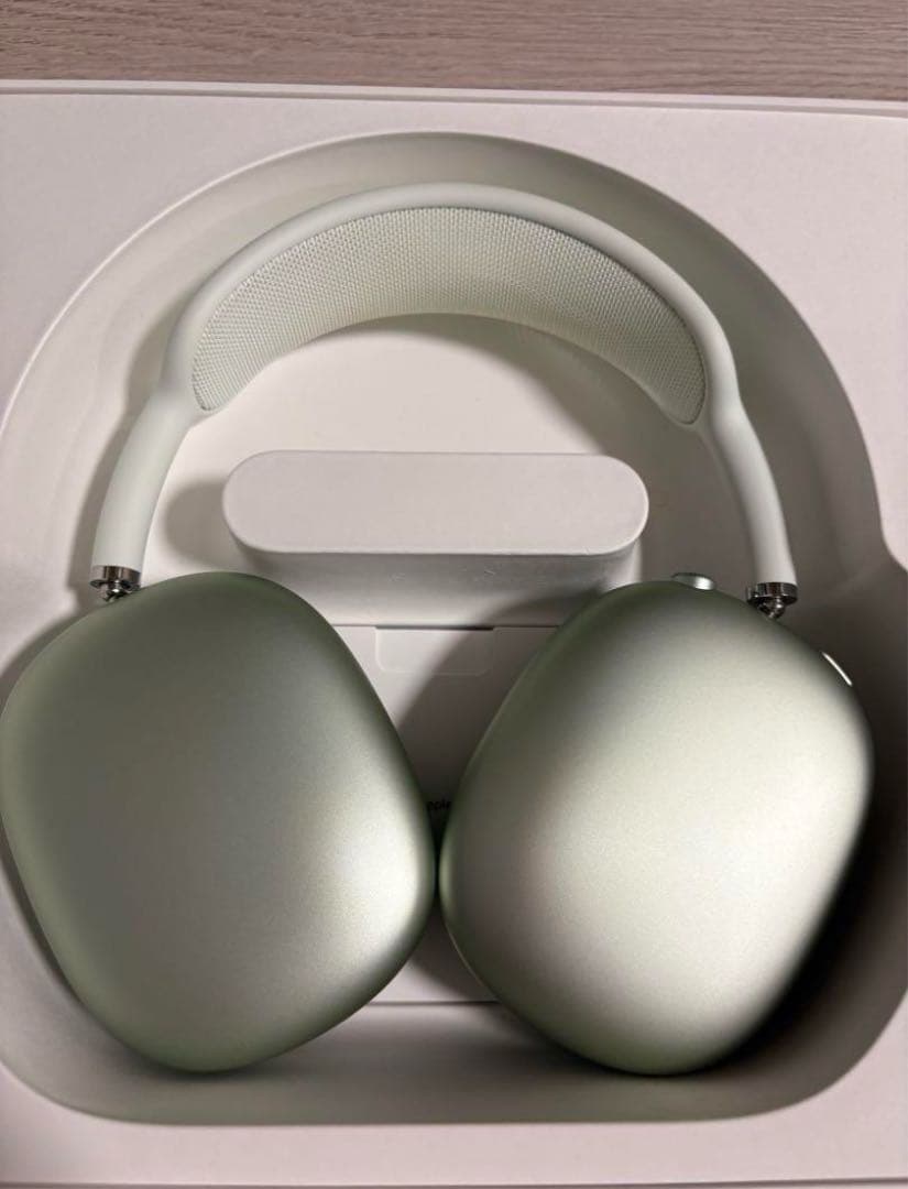 AirPods MAX グリーン