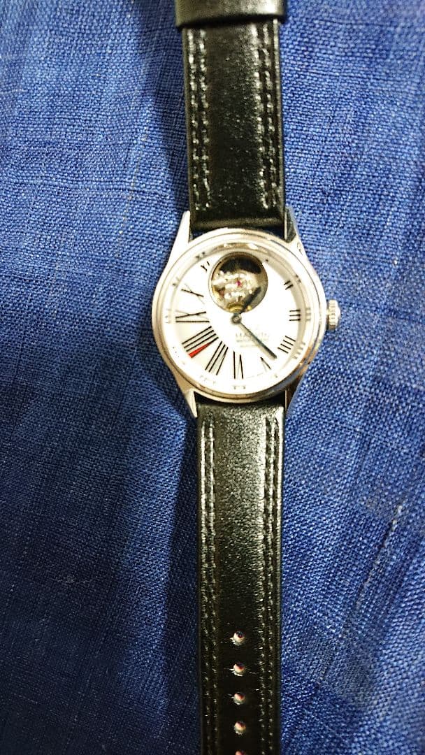 ■美品 最終値下げ■MARVIN 自動巻き腕時計 M111-12