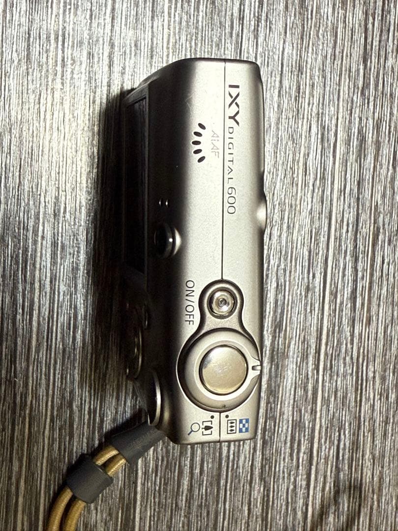 Canon IXY Digital 600 コンパクトデジタルカメラ