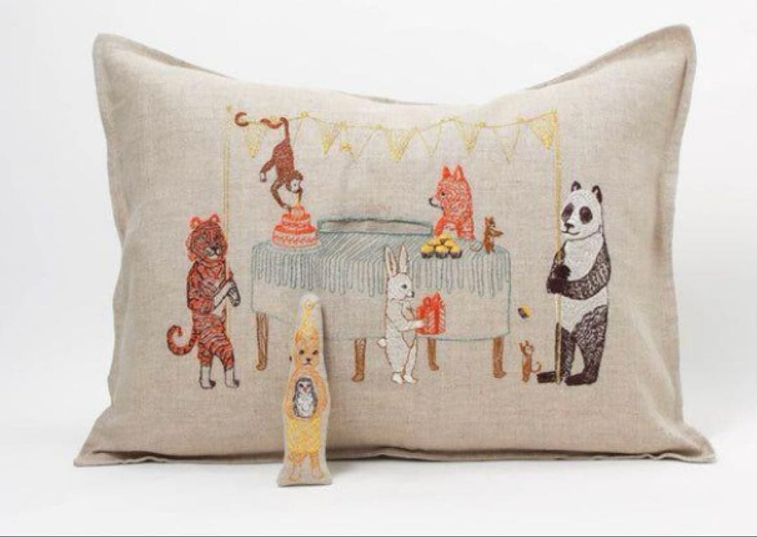 CORAL&TUSK コーラルアンドタスク、未使用！クッション付き！お値下げ