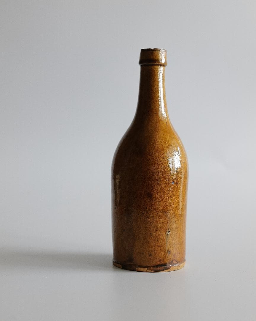 ブルターニュ地方 陶器製 ワインボトル