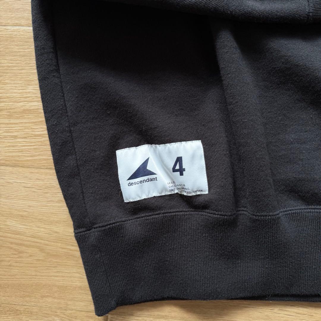 美品　descendant pe crew neck サイズ4 黒