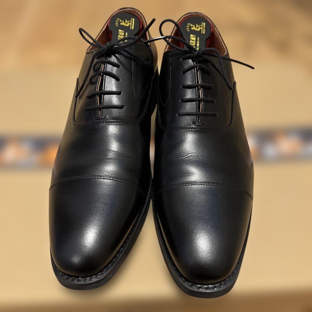 シャインオアレインⅣ　26.0センチ ワイズE