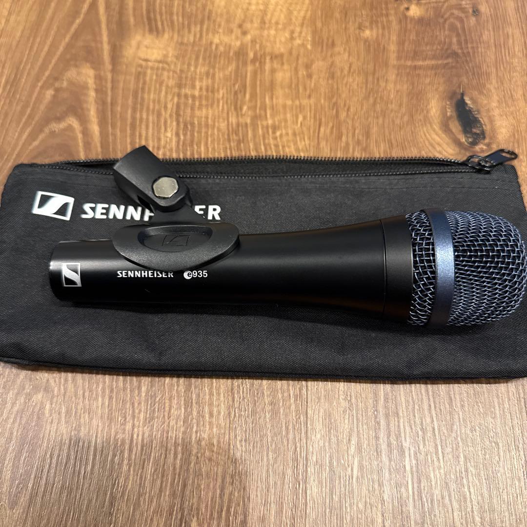 Sennheiser e935 ダイナミックマイク 本体とケース