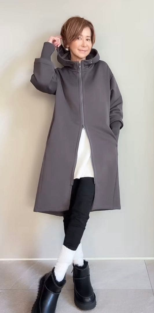 イシカワラボ★ヒトミ 裏ミンク調起毛ソフトダンボールフーディーロングコート