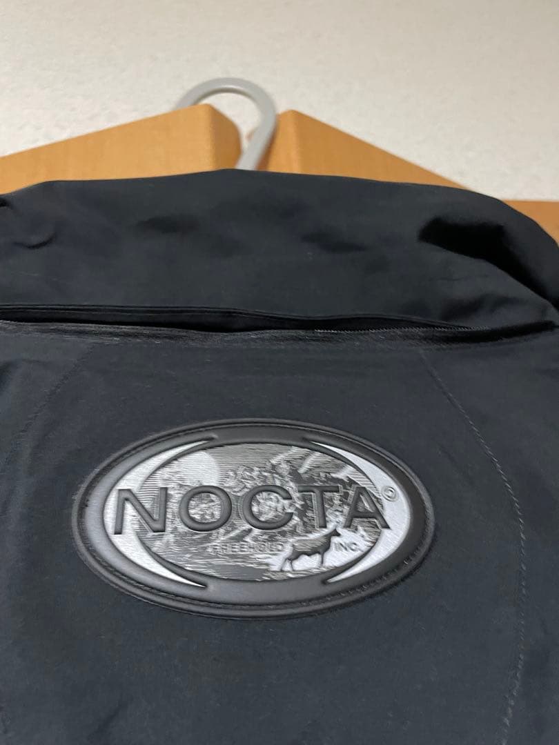 Nike NOCTA ダウンジャケット 黒/白