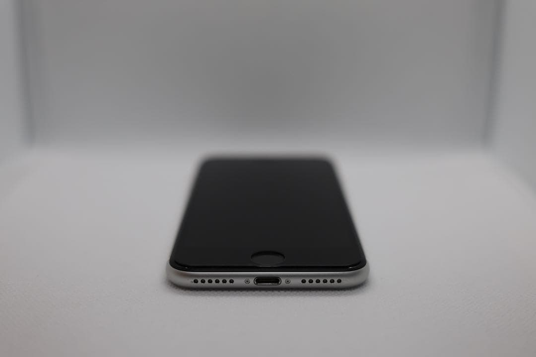 スマートフォン本体 IPhone SE 2