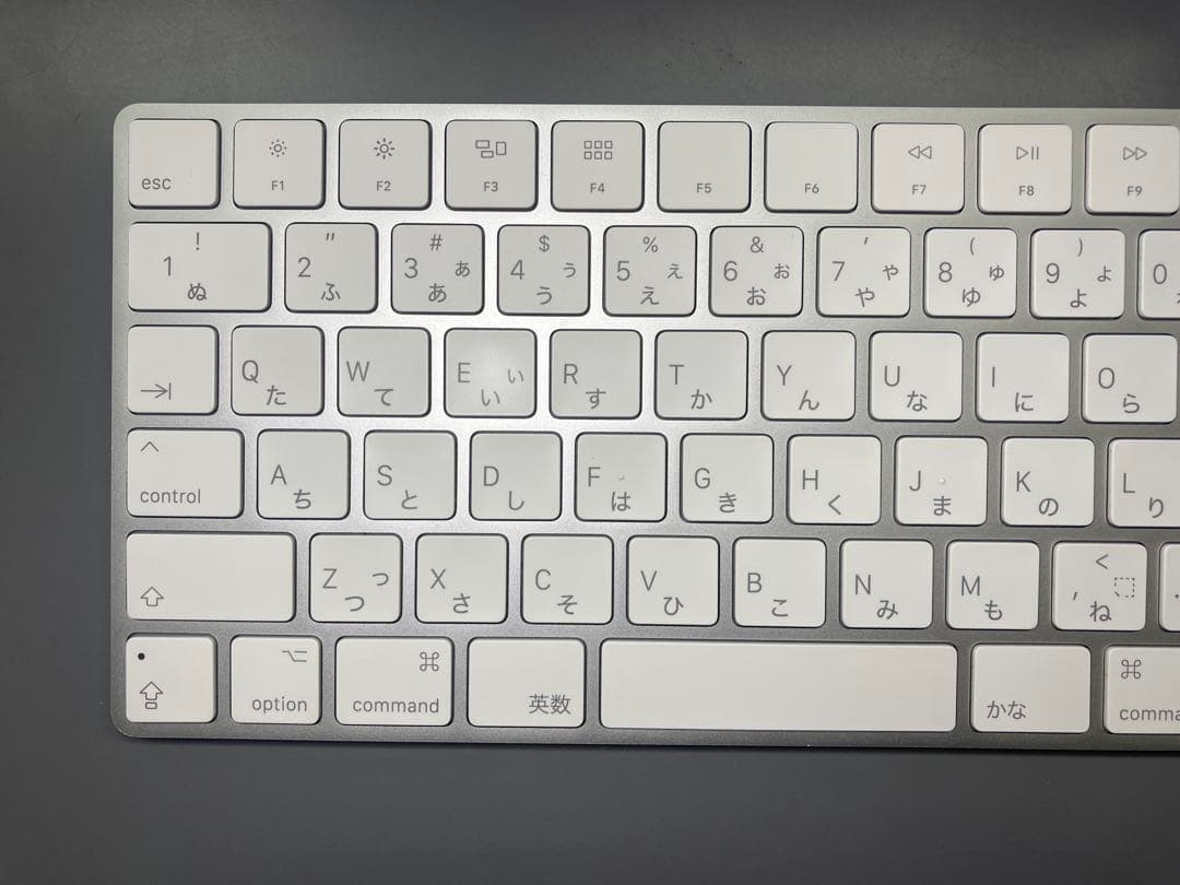 美品iMac 2020 27インチ 5K / i7 / 1TB SSD