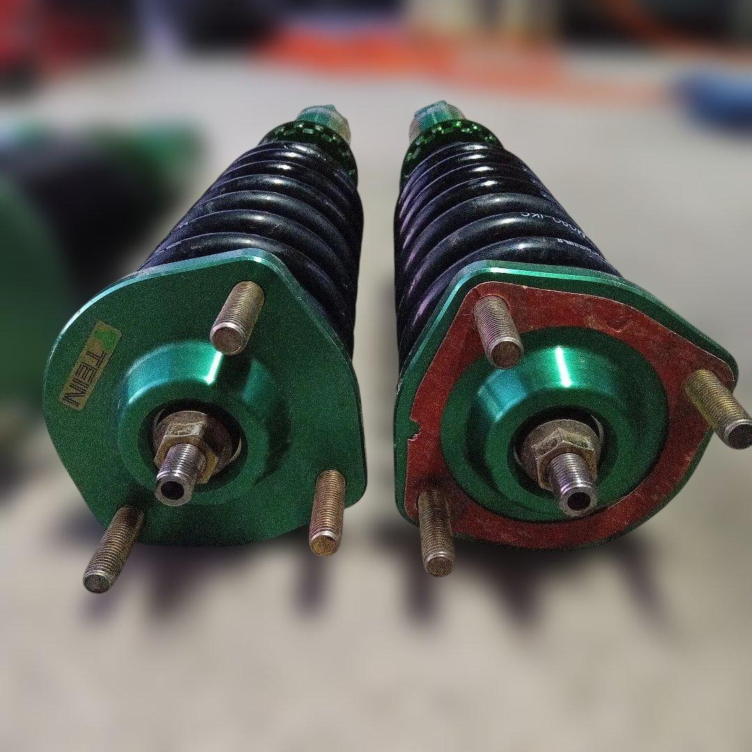 ポ*ケ様 16アリスト 17マジェスタ TEIN 車高調