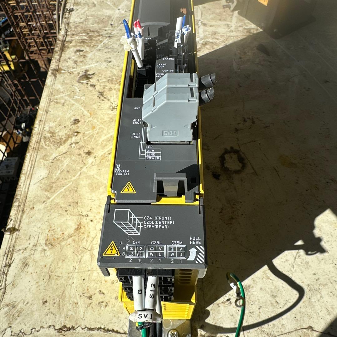 FANUC サーボアンプ A06B-6136-H201