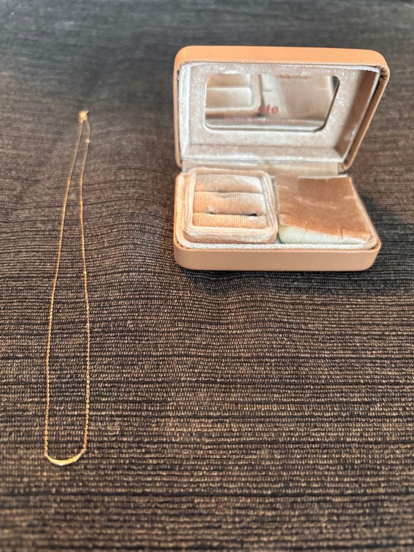 ete カーブ型ペンダント ネックレス 約45cm