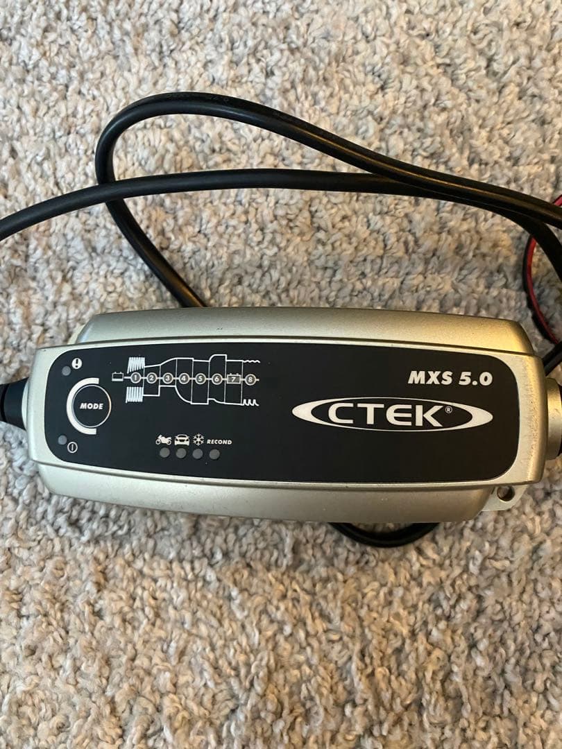 CTEK MXS 5.0 バッテリーチャージャー　送料無料