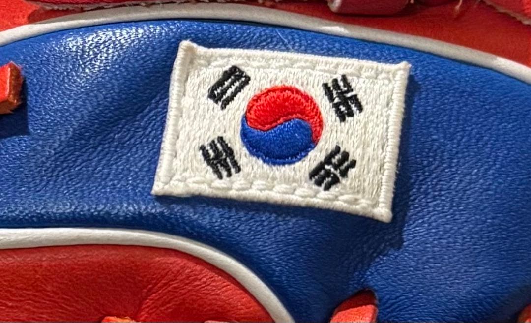 Wilson A2000 硬式グローブ 赤青