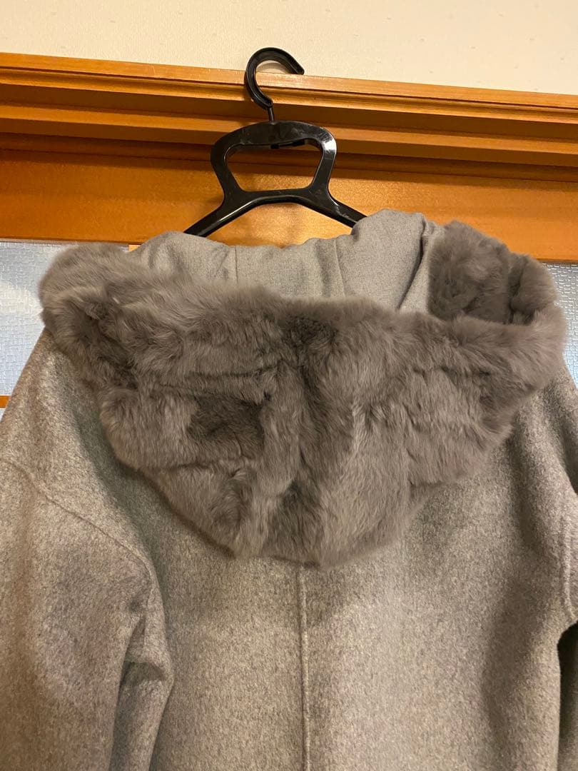 お専用です新品未使用ローハンマー冬グレーファー付きフード取り外し可能なジャケット