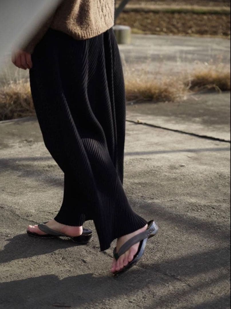 ka na ta ヒダパンツ hida pants