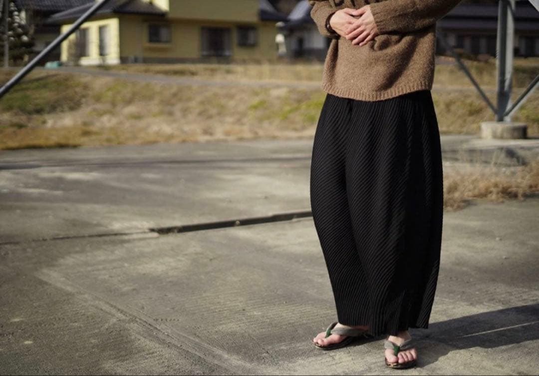 ka na ta ヒダパンツ hida pants