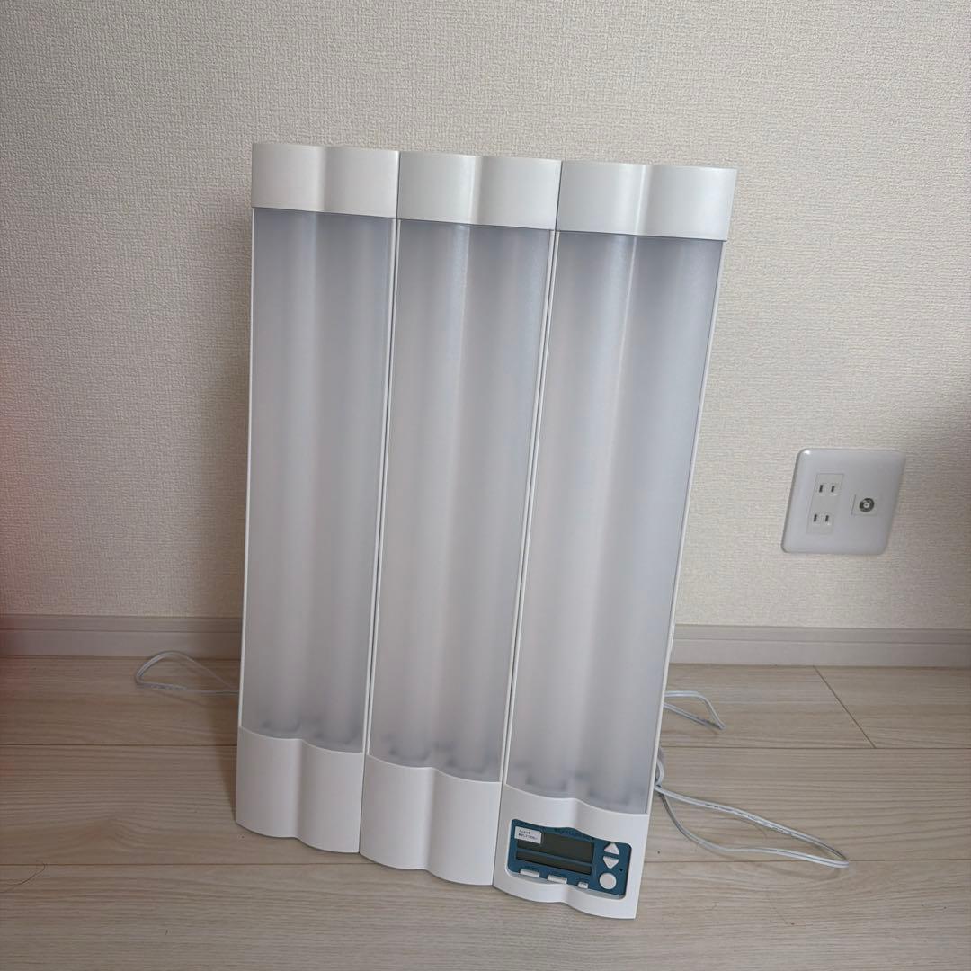 Bright Light ME + 健康管理用ライト