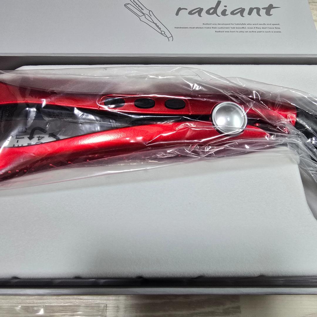 【ラディアント】新品未使用11月購入　シルクプロヘアアイロン radiant