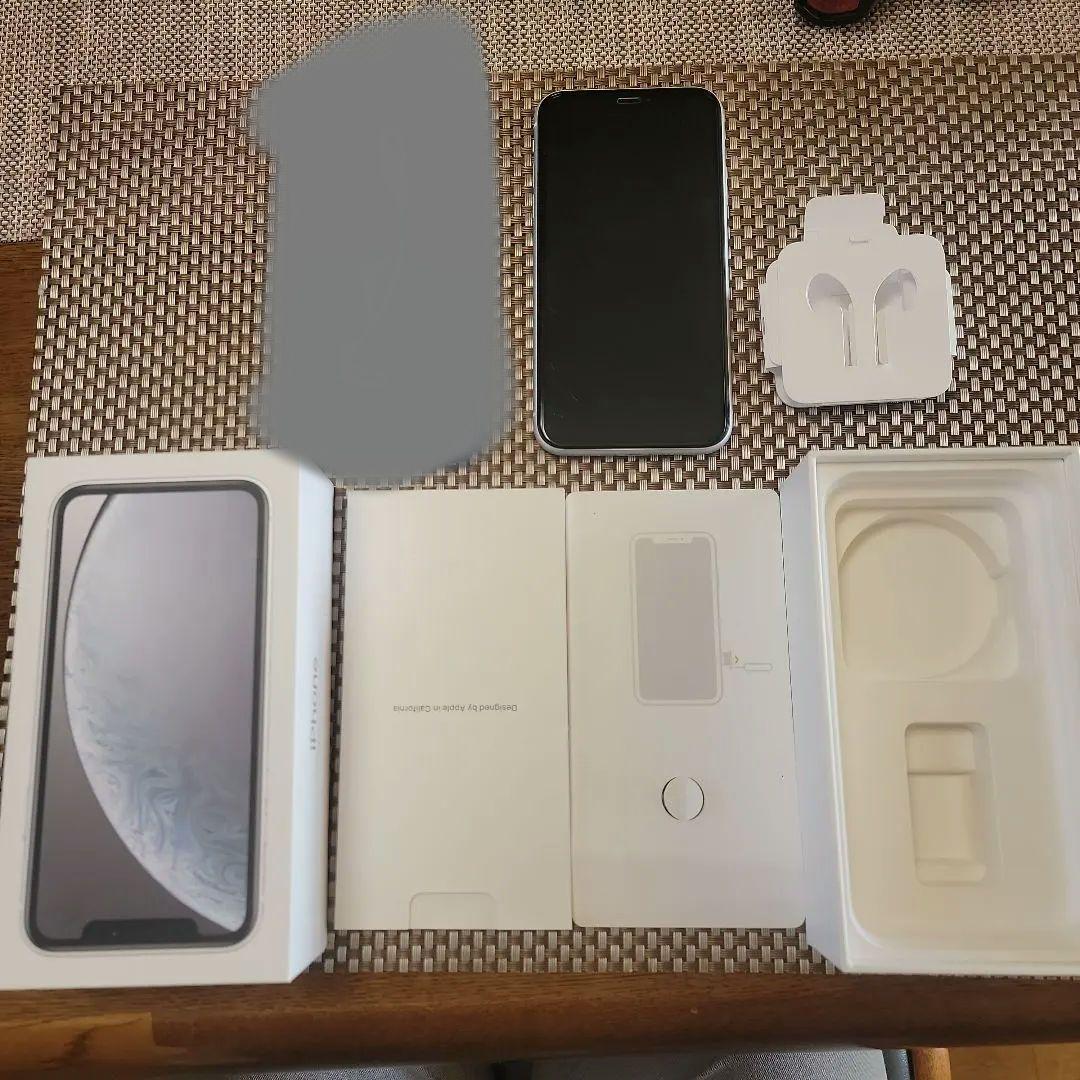 Apple iPhone XR 64G ホワイト 本体　美品