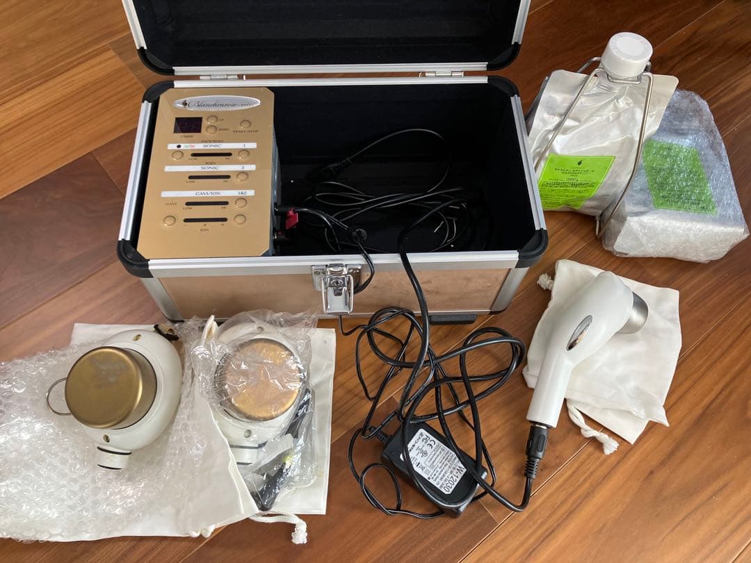 ブランシュローズ　美顔器　フェイス&ボディ