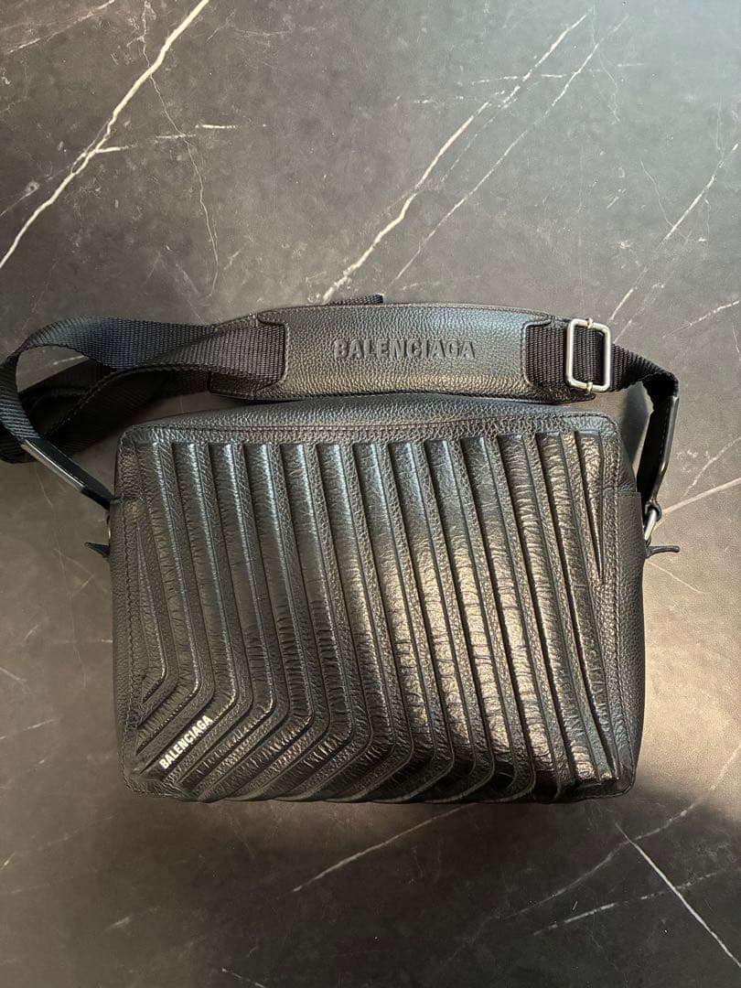 BALENCIAGA ショルダーバッグ