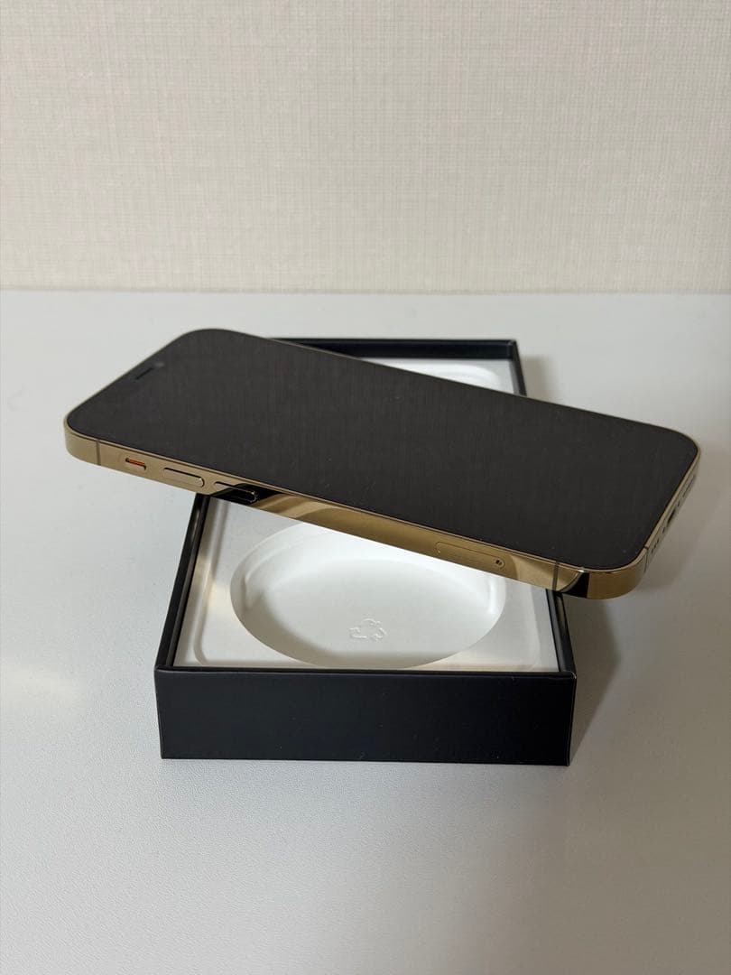 【美品】Apple iPhone 12 Pro ゴールド本体 256GB