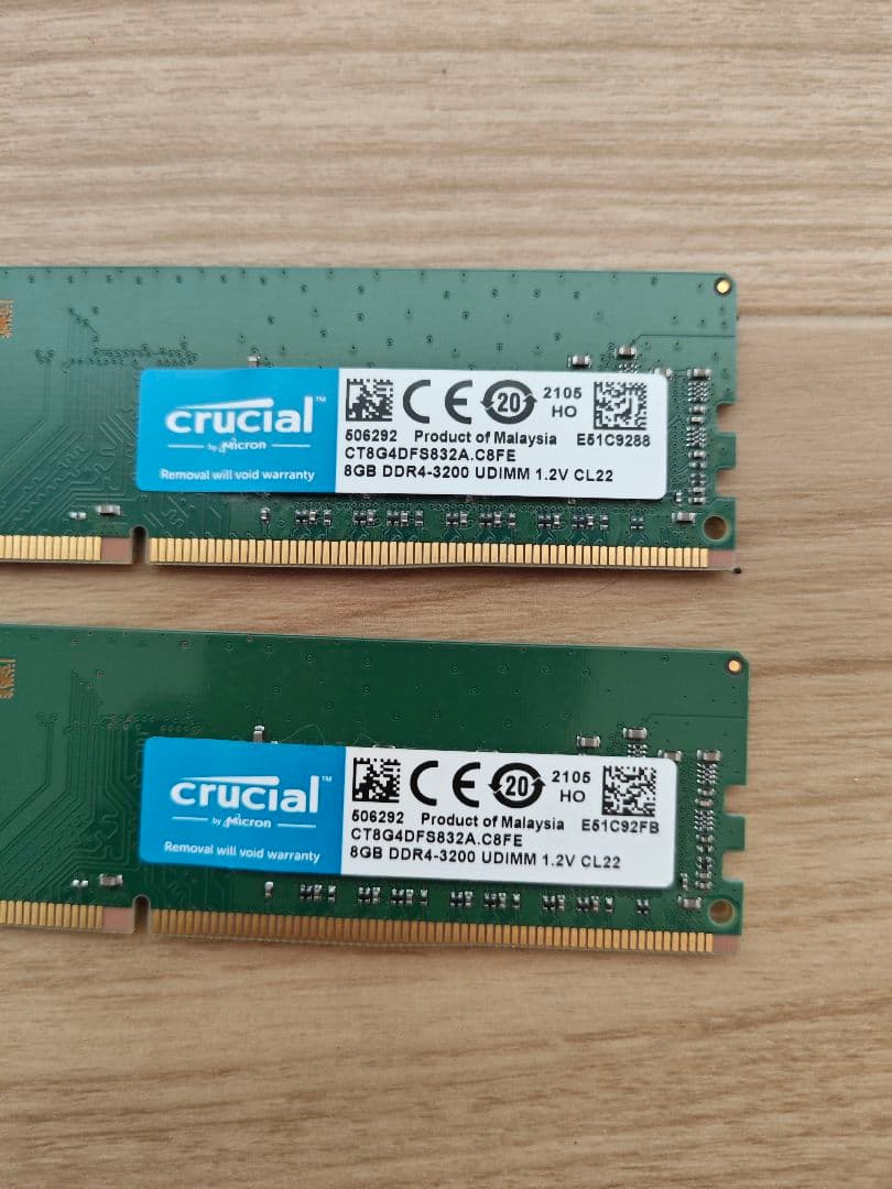 Crucial DDR4 メモリ 8GB × 2枚セット