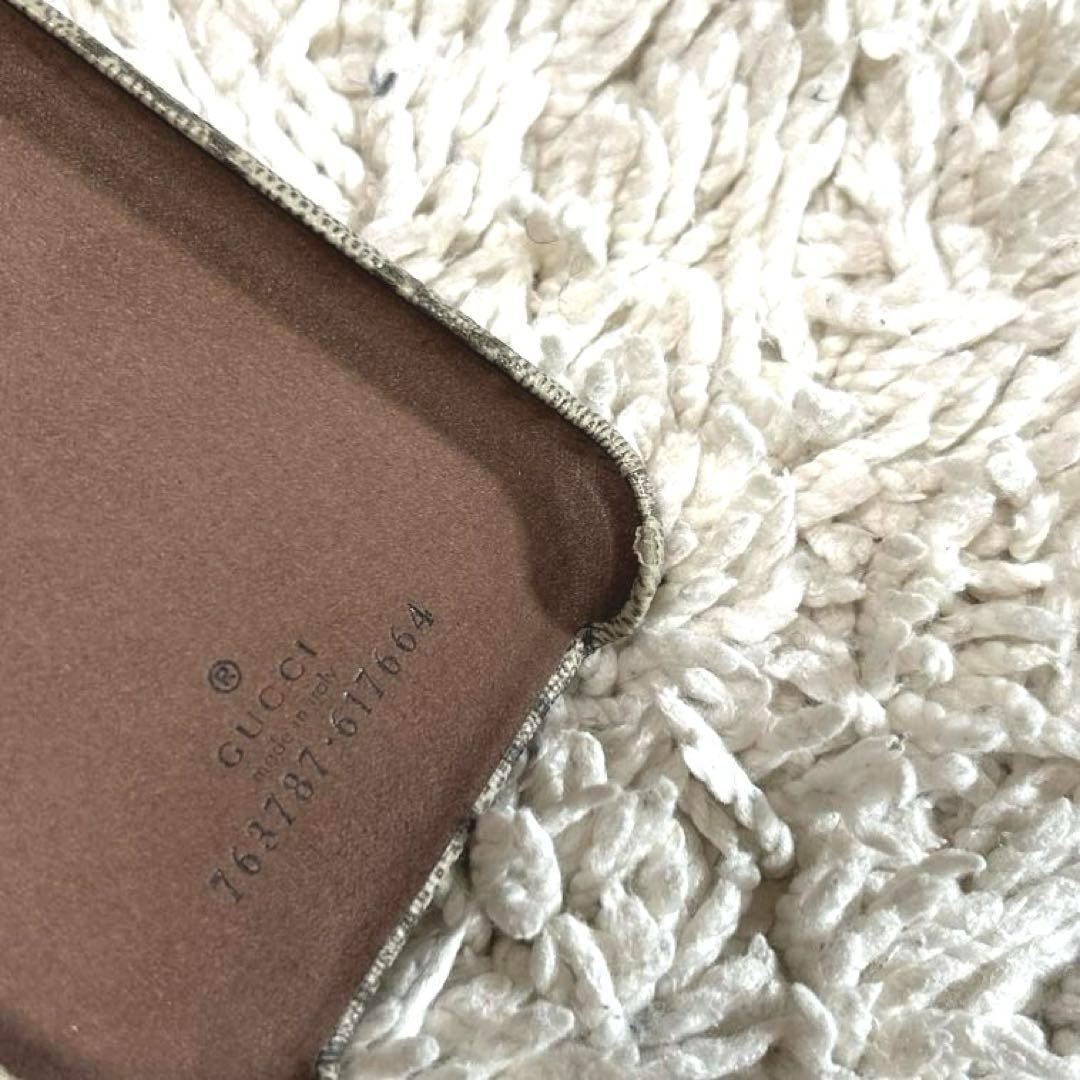GUCCI グッチ　iPhone15 ケース　スマホケース　GG柄　G114