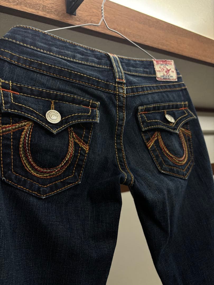 True Religion フレアパンツ