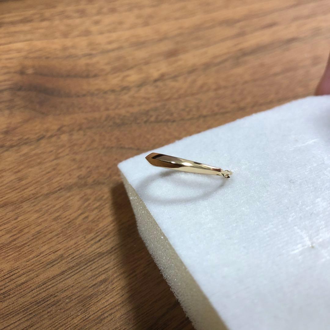 美品 COCOSHNIK ココシュニック フープピアス 片耳 k10 ピアス