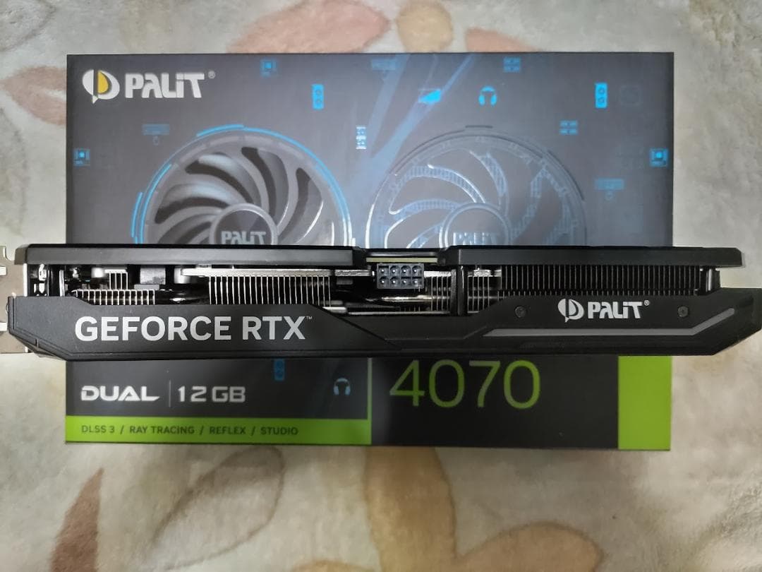よ*虫様 PALIT RTX 4070 12GB GDDR6X