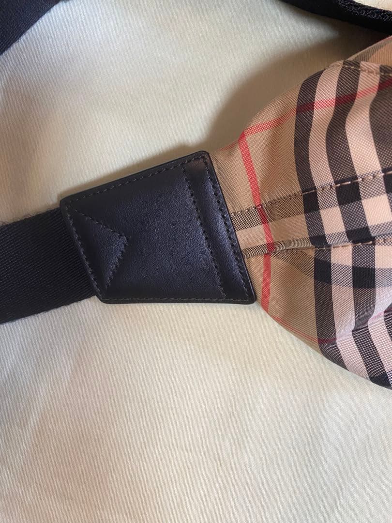 BURBERRY ヴィンテージチェック ボディバッグ ノバチェック