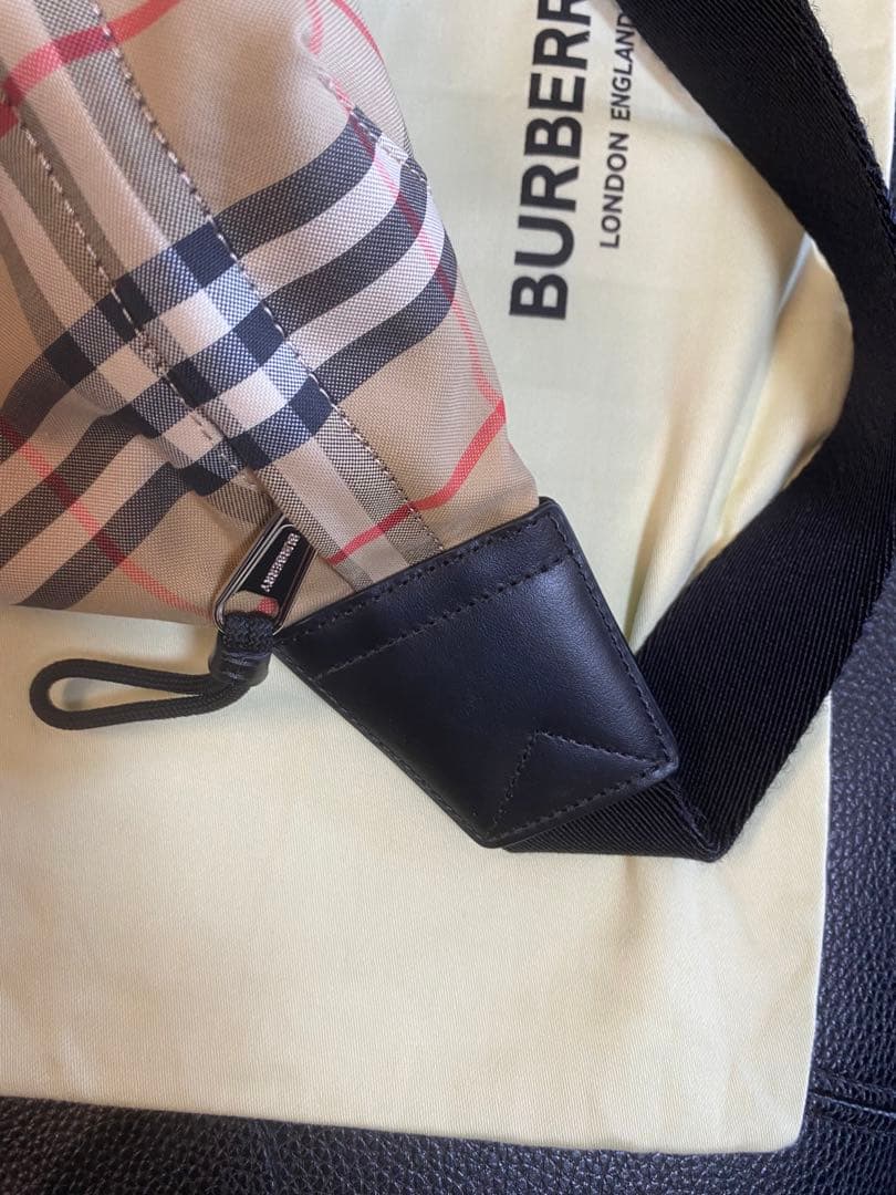 BURBERRY ヴィンテージチェック ボディバッグ ノバチェック