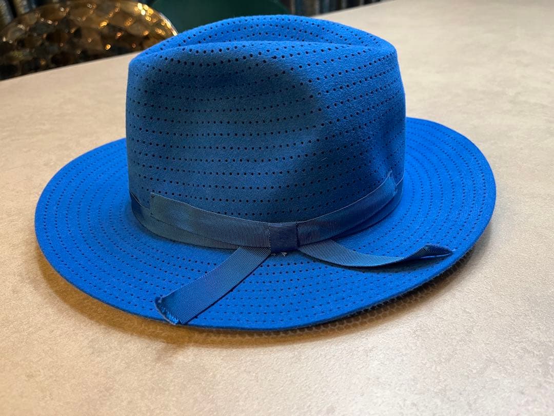 ボルサリーノ　パンチングフェルト　折り畳みハット　ブルー