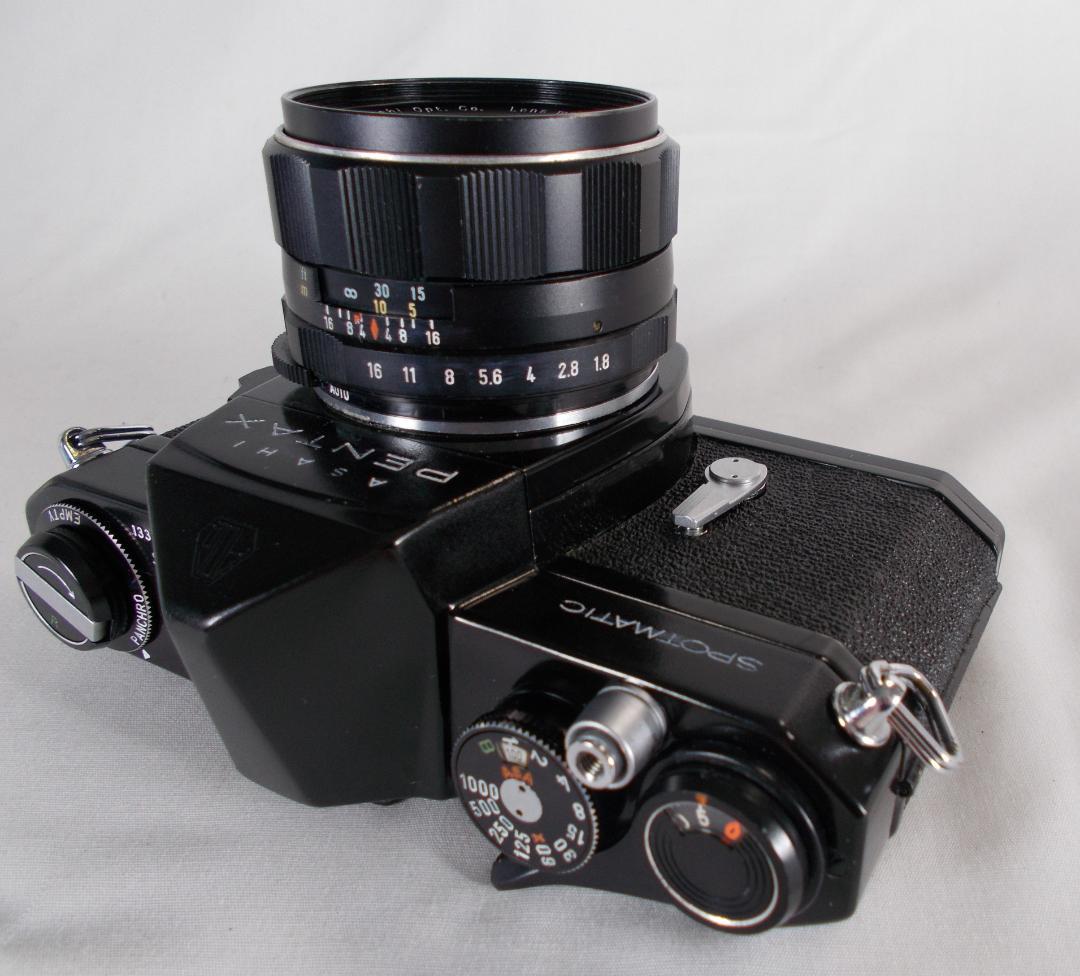 フィルムカメラ 整備済　 Pentax SP + レンズ f/1.8　P289