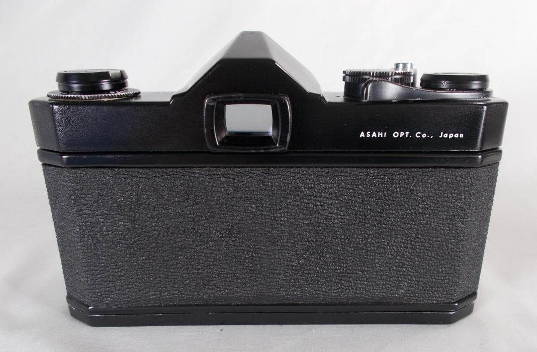 フィルムカメラ 整備済　 Pentax SP + レンズ f/1.8　P289