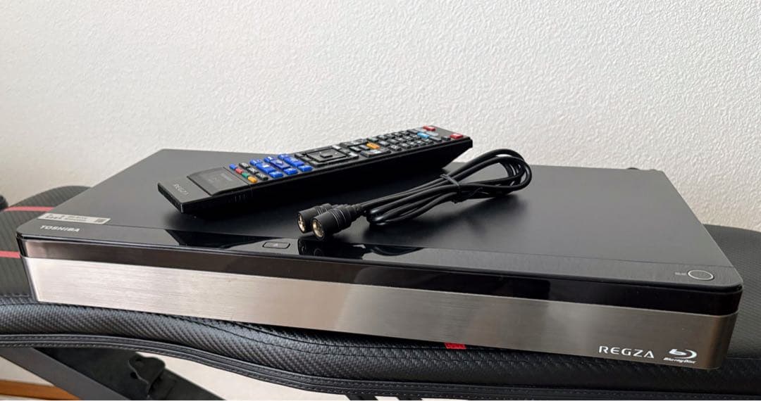【美品】東芝 REGZA タイムシフトマシン DBR-M4008 4TB